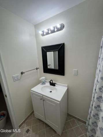 304 Grooms Road Halfmoon NY 12065
