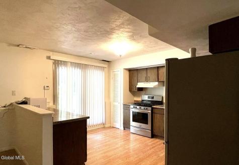 304 Grooms Road Halfmoon NY 12065
