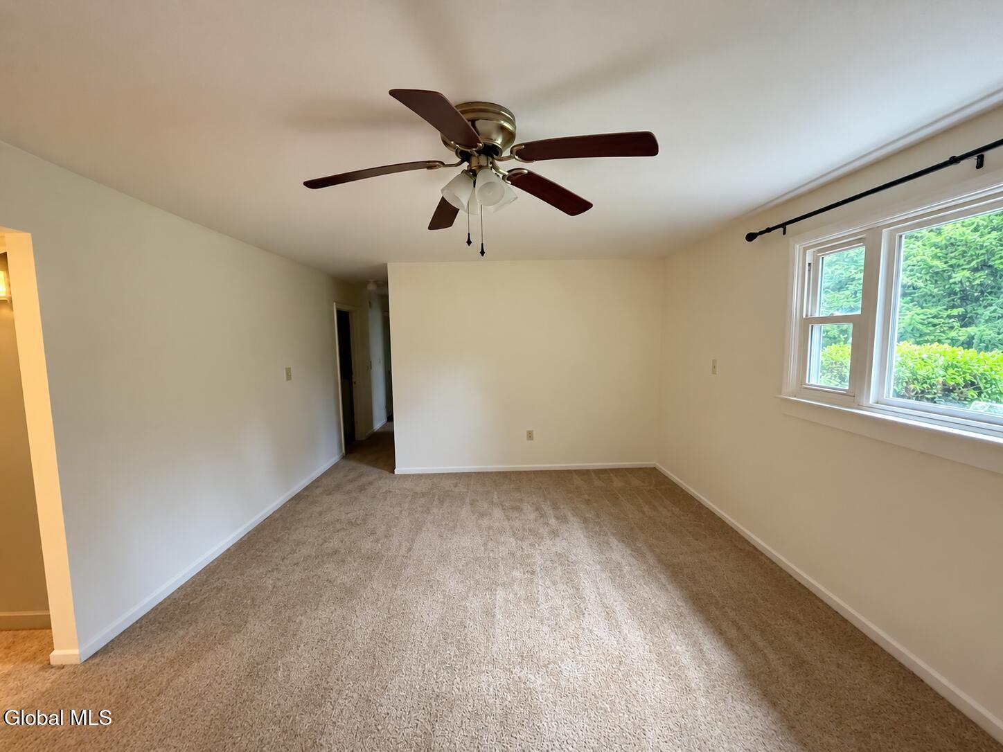 304 Grooms Road Halfmoon NY 12065