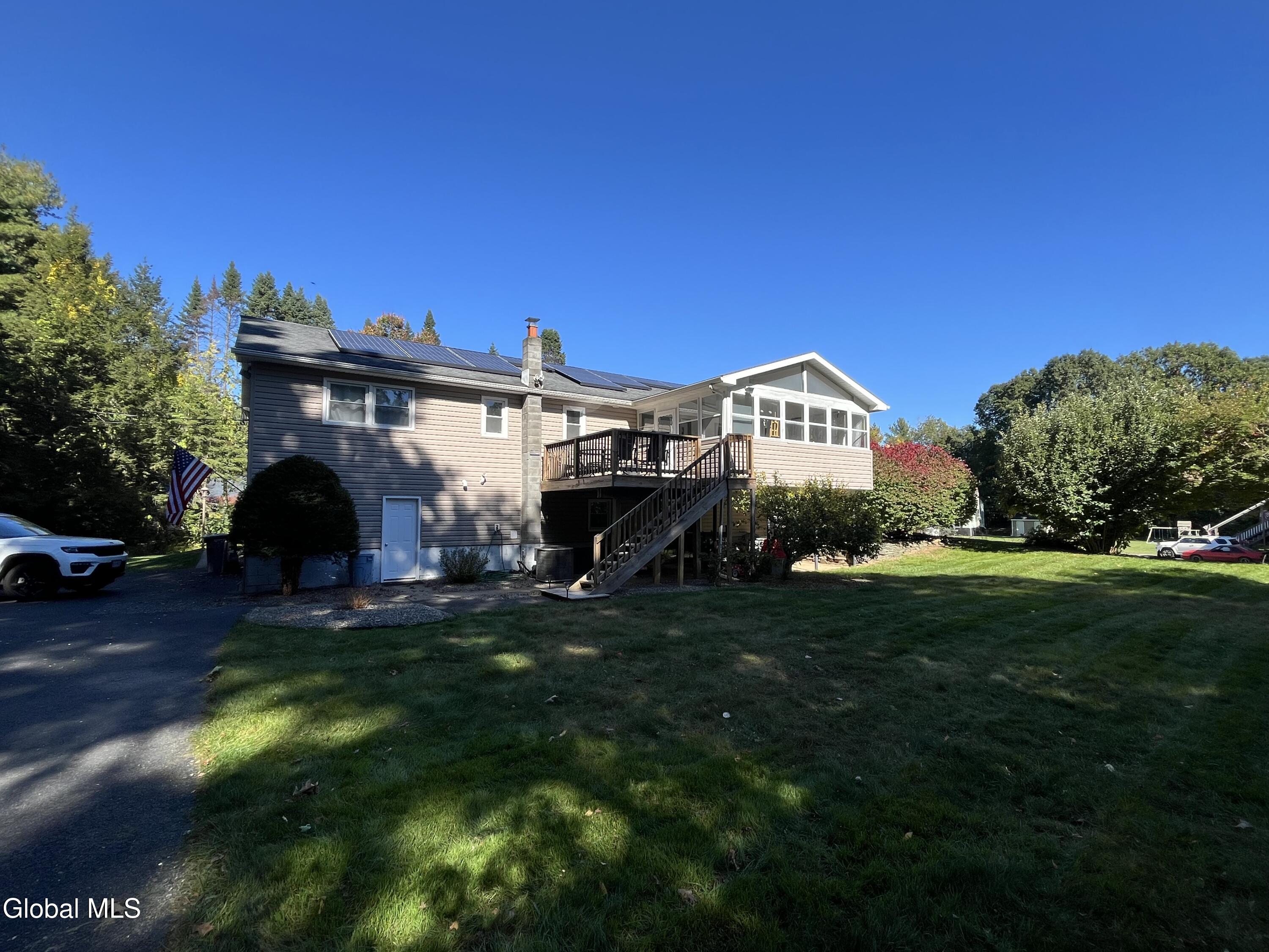 304 Grooms Road Halfmoon NY 12065