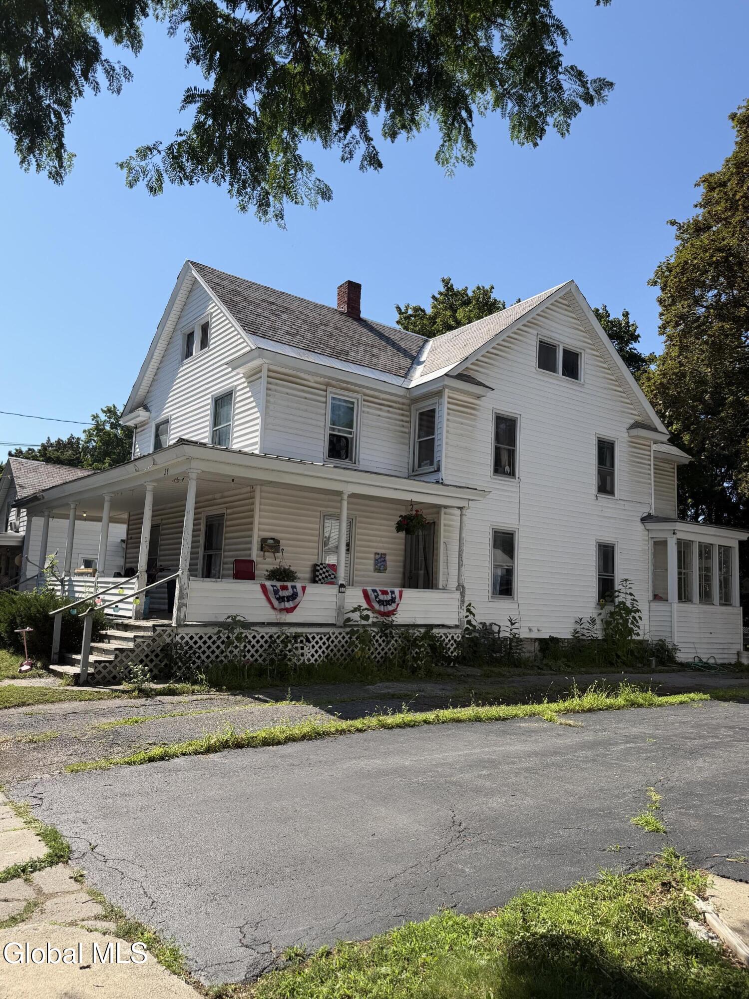 28 Hunter Street Glens Falls NY 12801