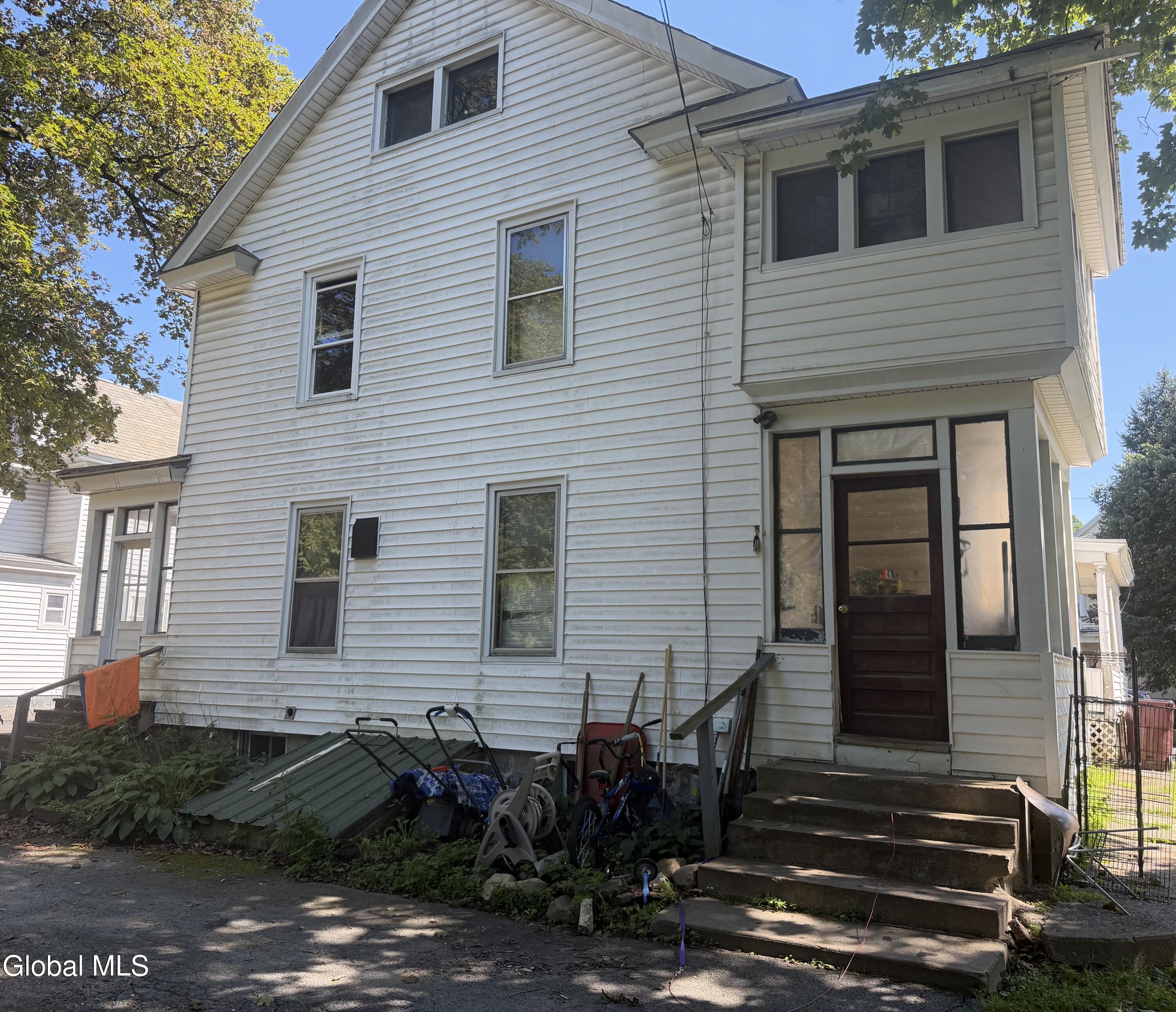 28 Hunter Street Glens Falls NY 12801