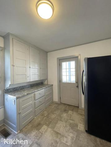 28 Hunter Street Glens Falls NY 12801