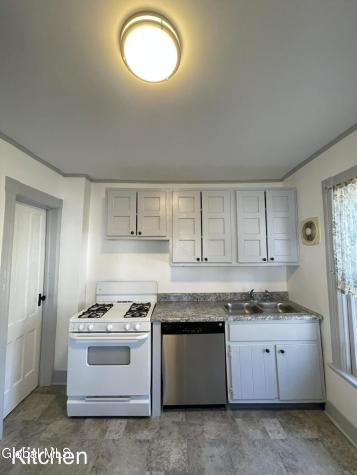 28 Hunter Street Glens Falls NY 12801