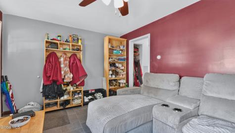 11 W Eighth Avenue Gloversville NY 12078