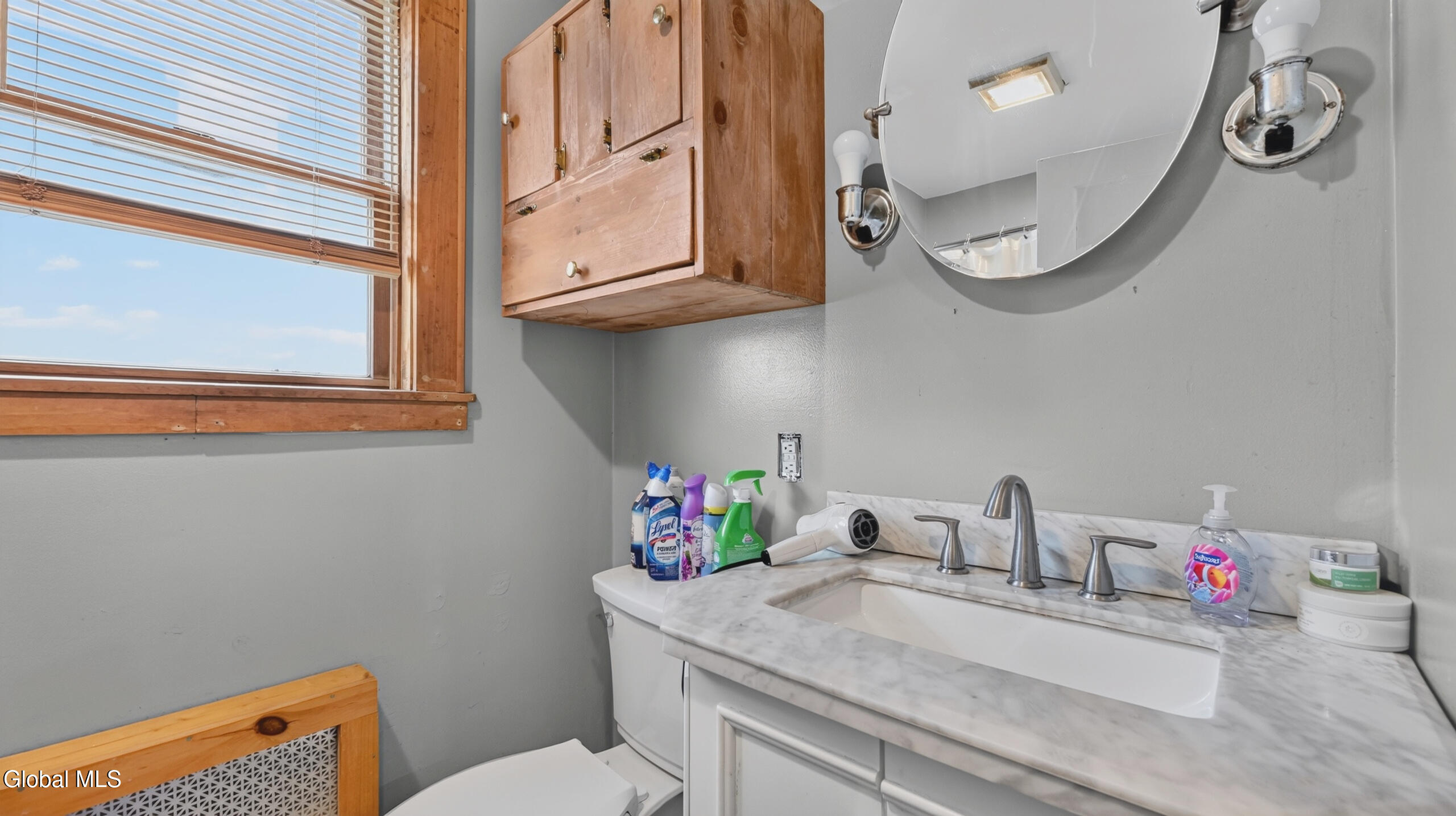 11 W Eighth Avenue Gloversville NY 12078