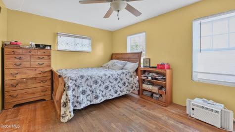 11 W Eighth Avenue Gloversville NY 12078