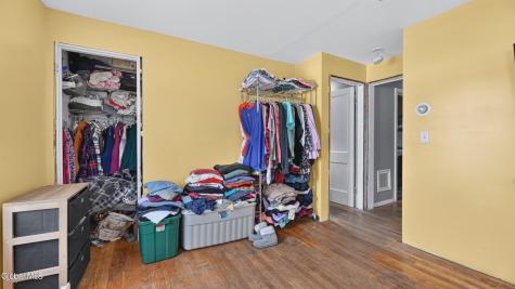11 W Eighth Avenue Gloversville NY 12078