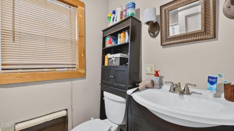11 W Eighth Avenue Gloversville NY 12078