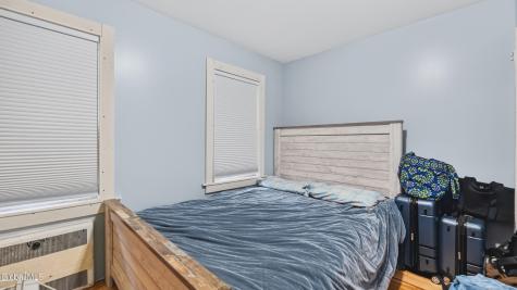 11 W Eighth Avenue Gloversville NY 12078