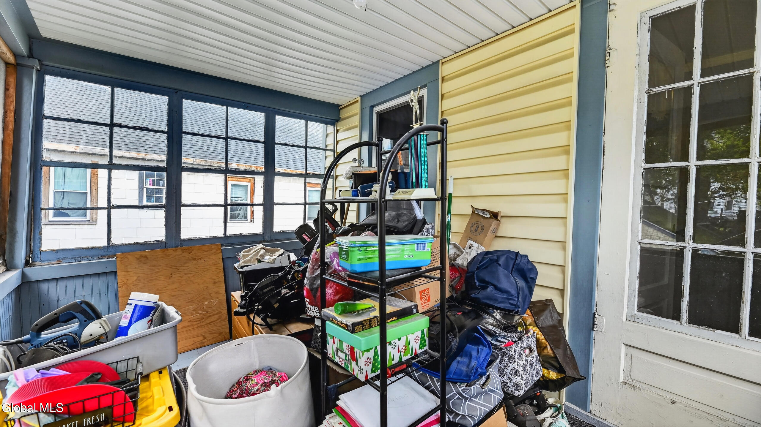 11 W Eighth Avenue Gloversville NY 12078