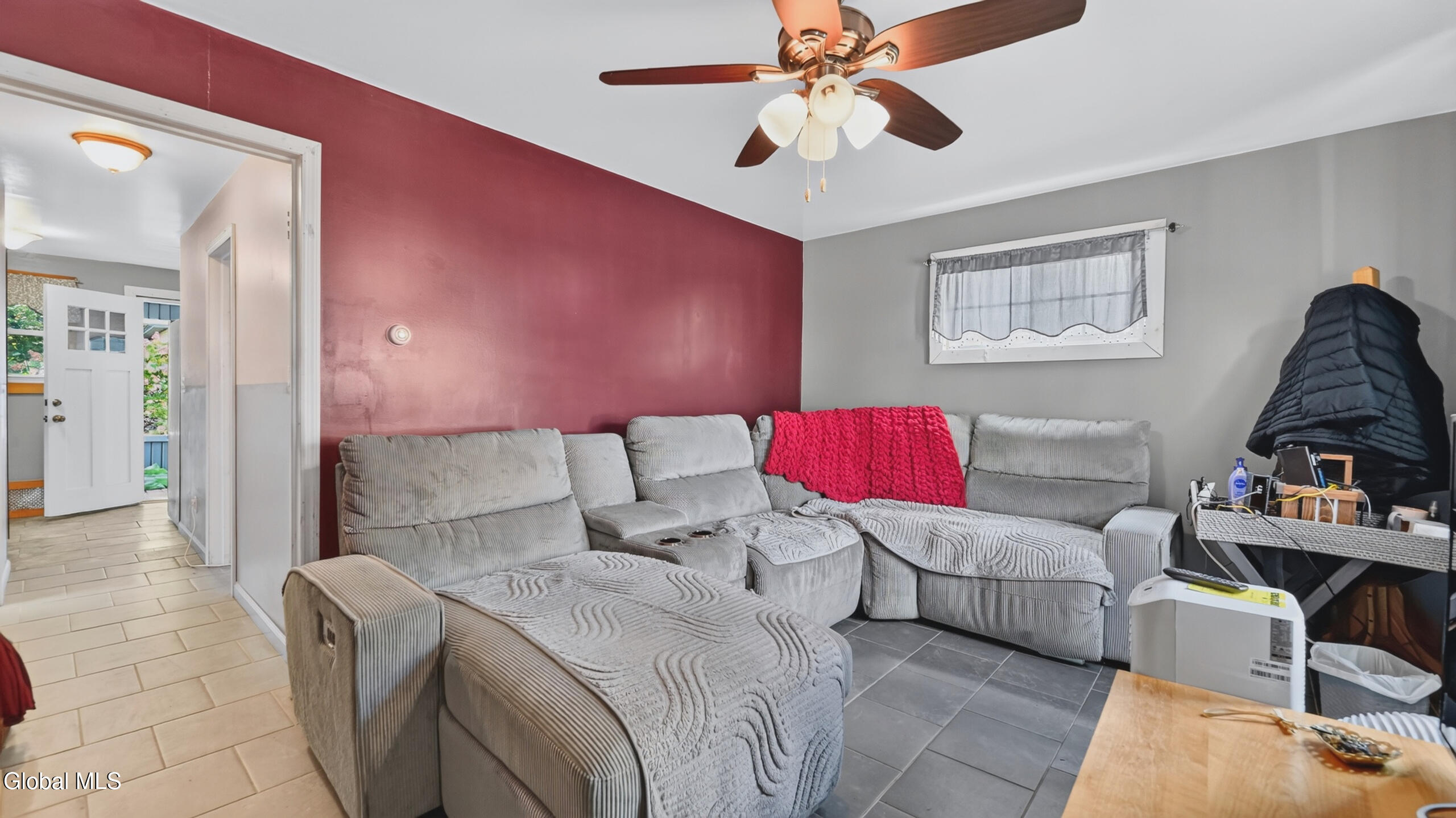 11 W Eighth Avenue Gloversville NY 12078