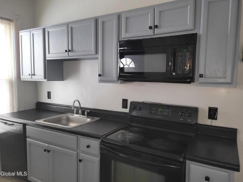 607 Nott Street Schenectady NY 12308