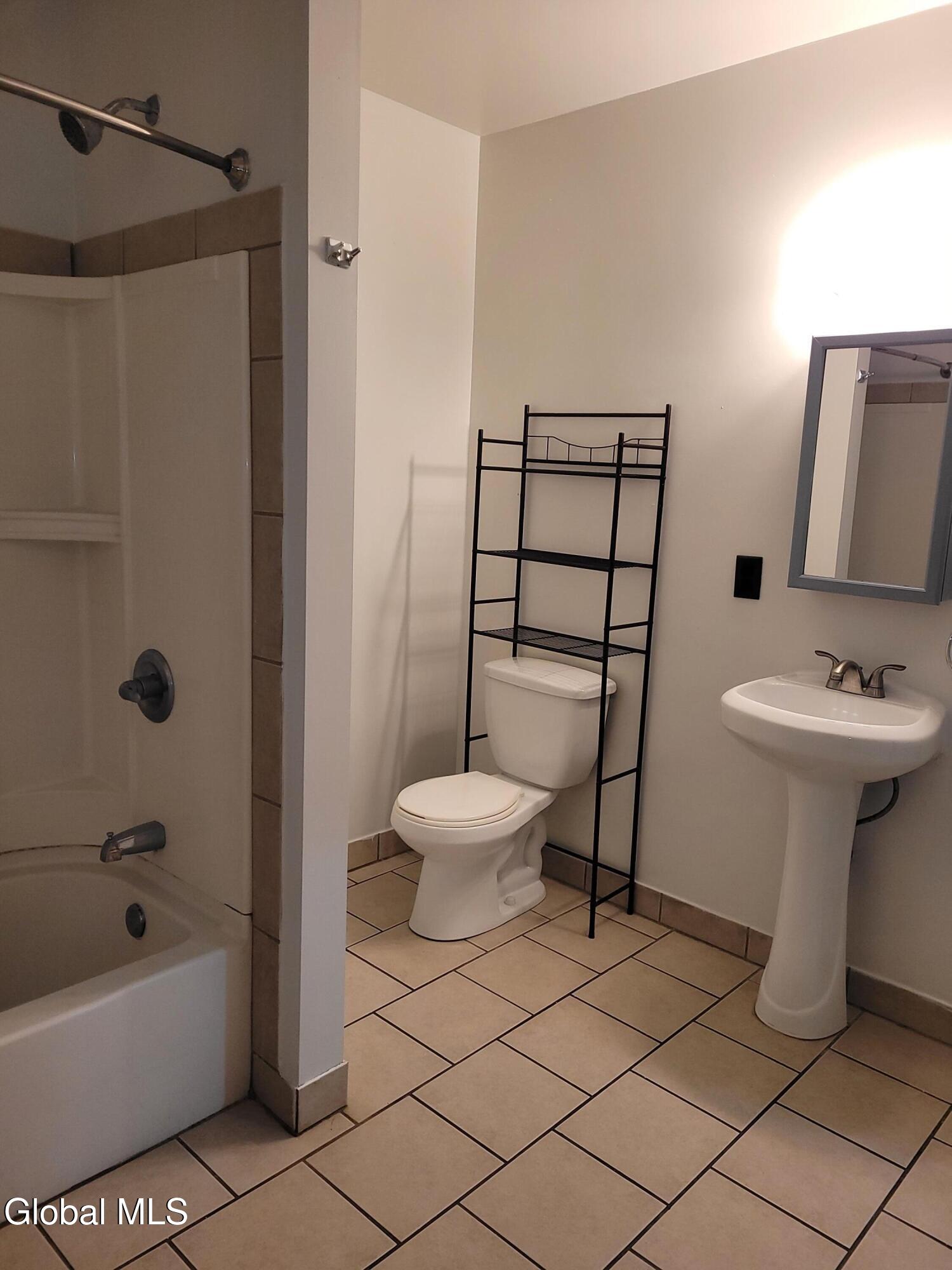 607 Nott Street Schenectady NY 12308