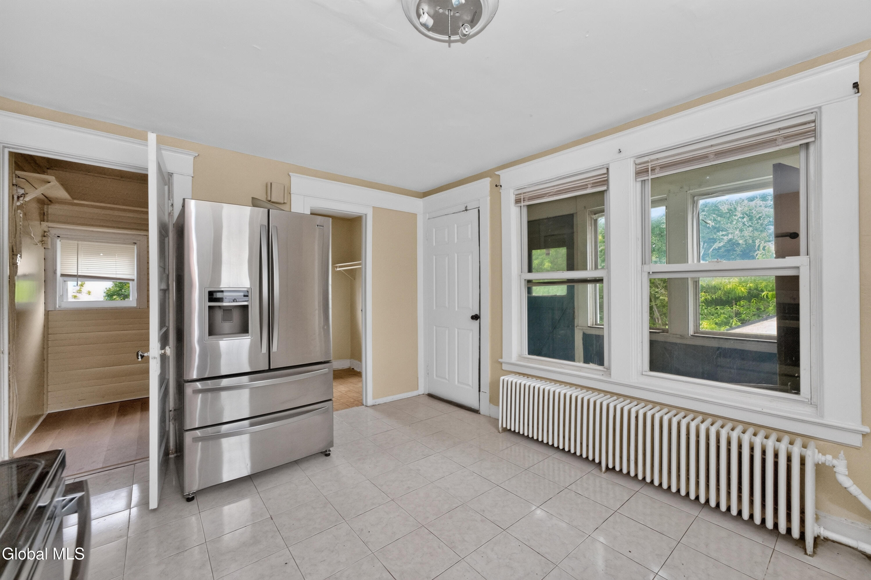 69 Hurlbut Street Albany NY 12209