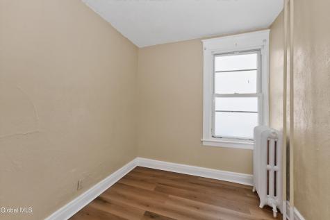 69 Hurlbut Street Albany NY 12209