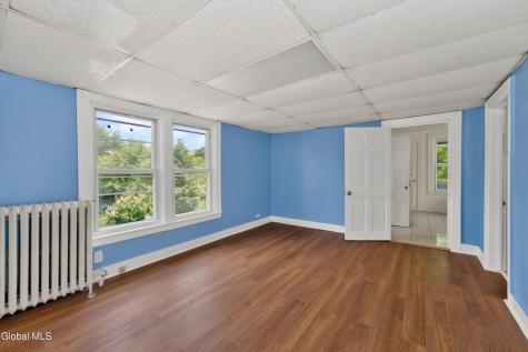 69 Hurlbut Street Albany NY 12209