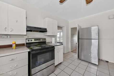 69 Hurlbut Street Albany NY 12209