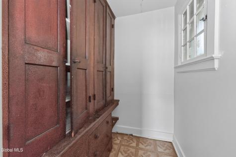 69 Hurlbut Street Albany NY 12209