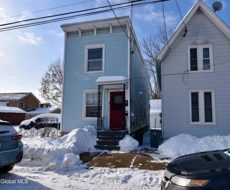 4 1/2 Hibbard Street Amsterdam NY 12010