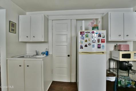 4 1/2 Hibbard Street Amsterdam NY 12010