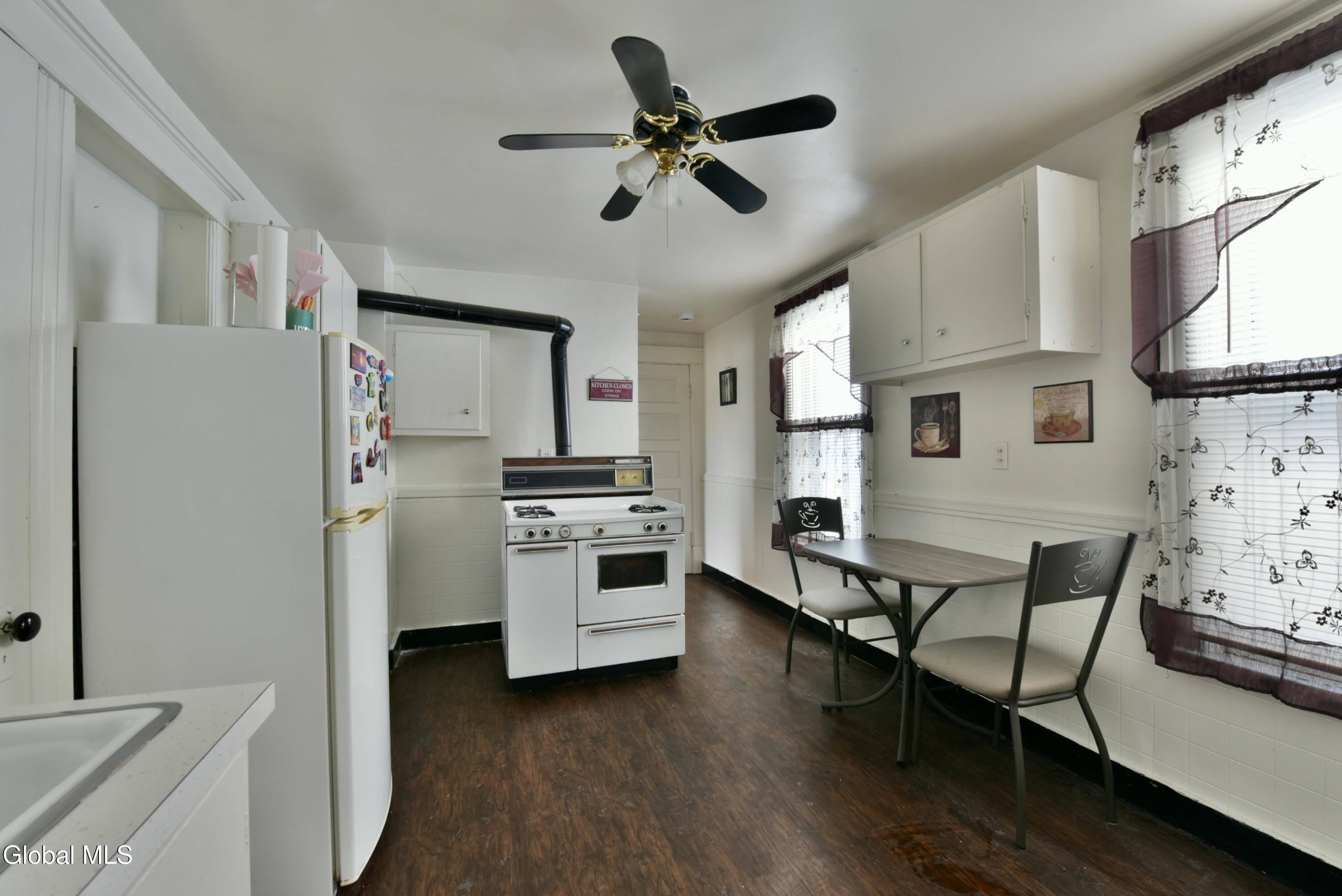 4 1/2 Hibbard Street Amsterdam NY 12010
