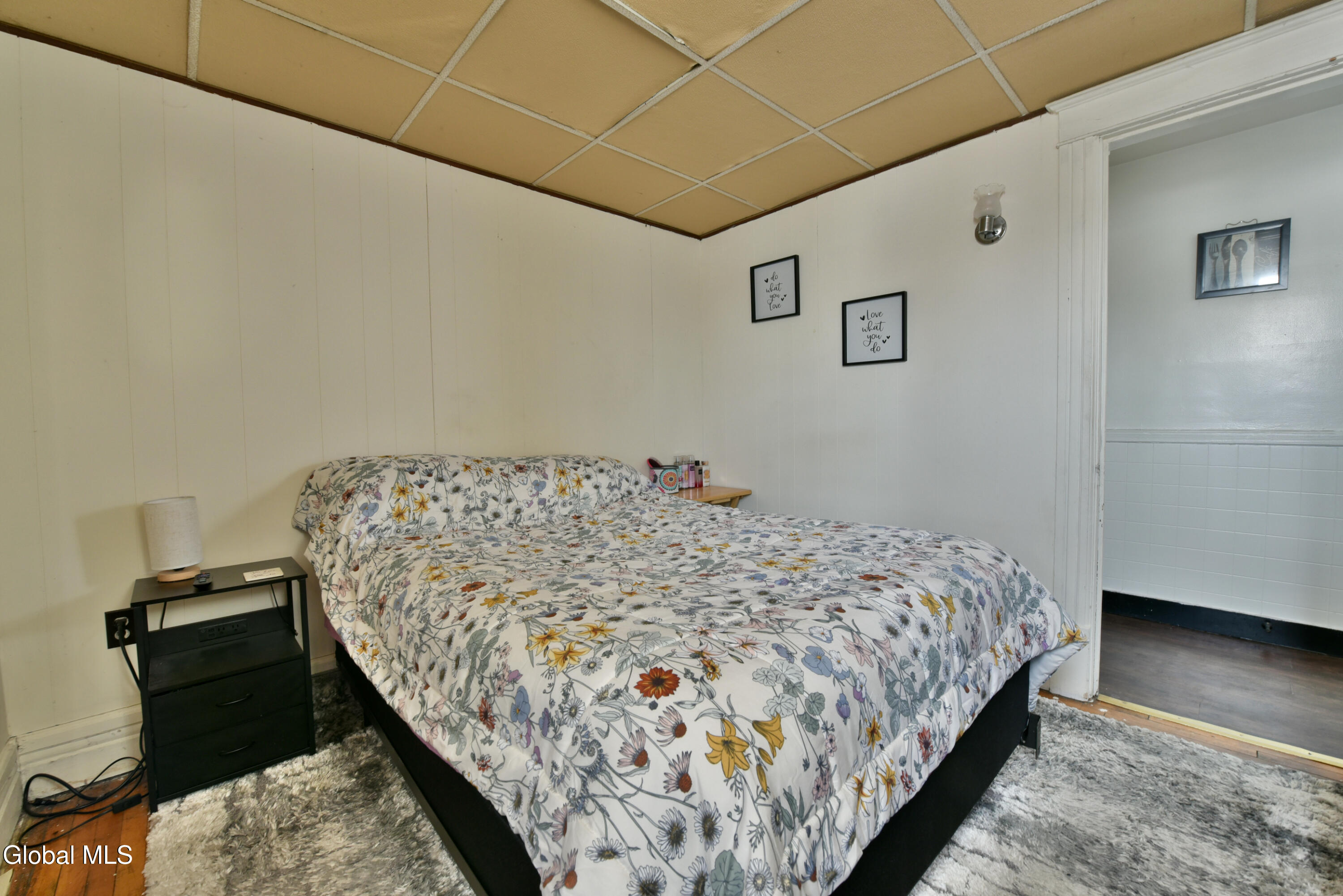 4 1/2 Hibbard Street Amsterdam NY 12010