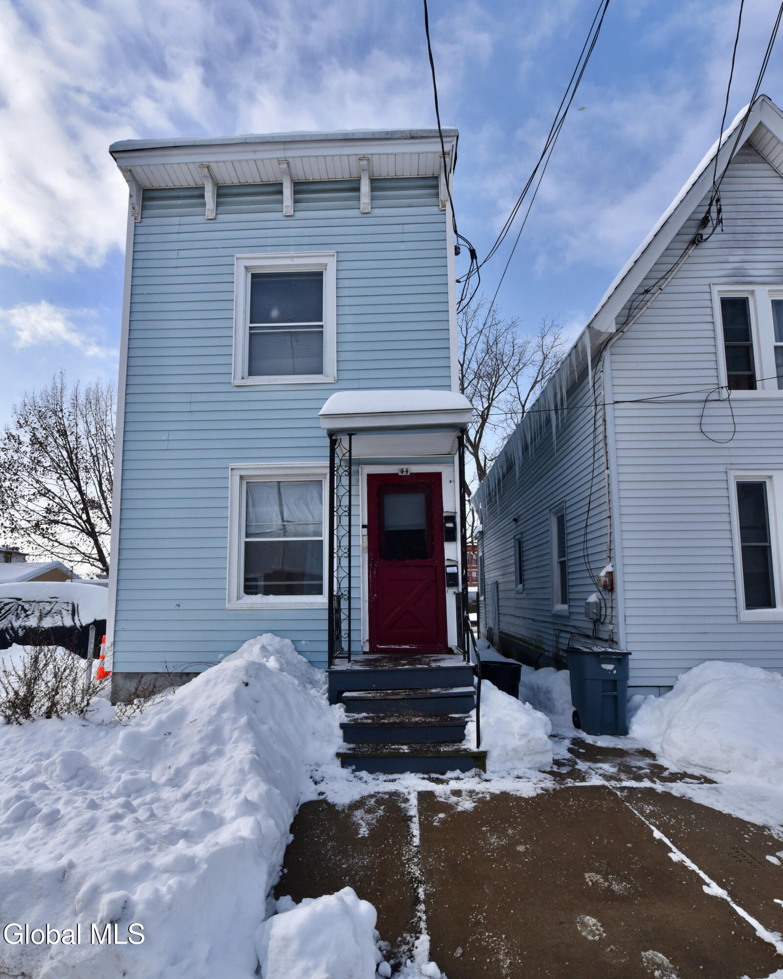 4 1/2 Hibbard Street Amsterdam NY 12010