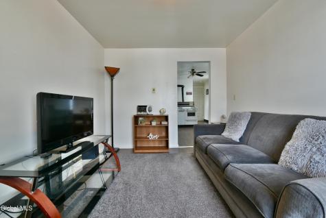 4 1/2 Hibbard Street Amsterdam NY 12010