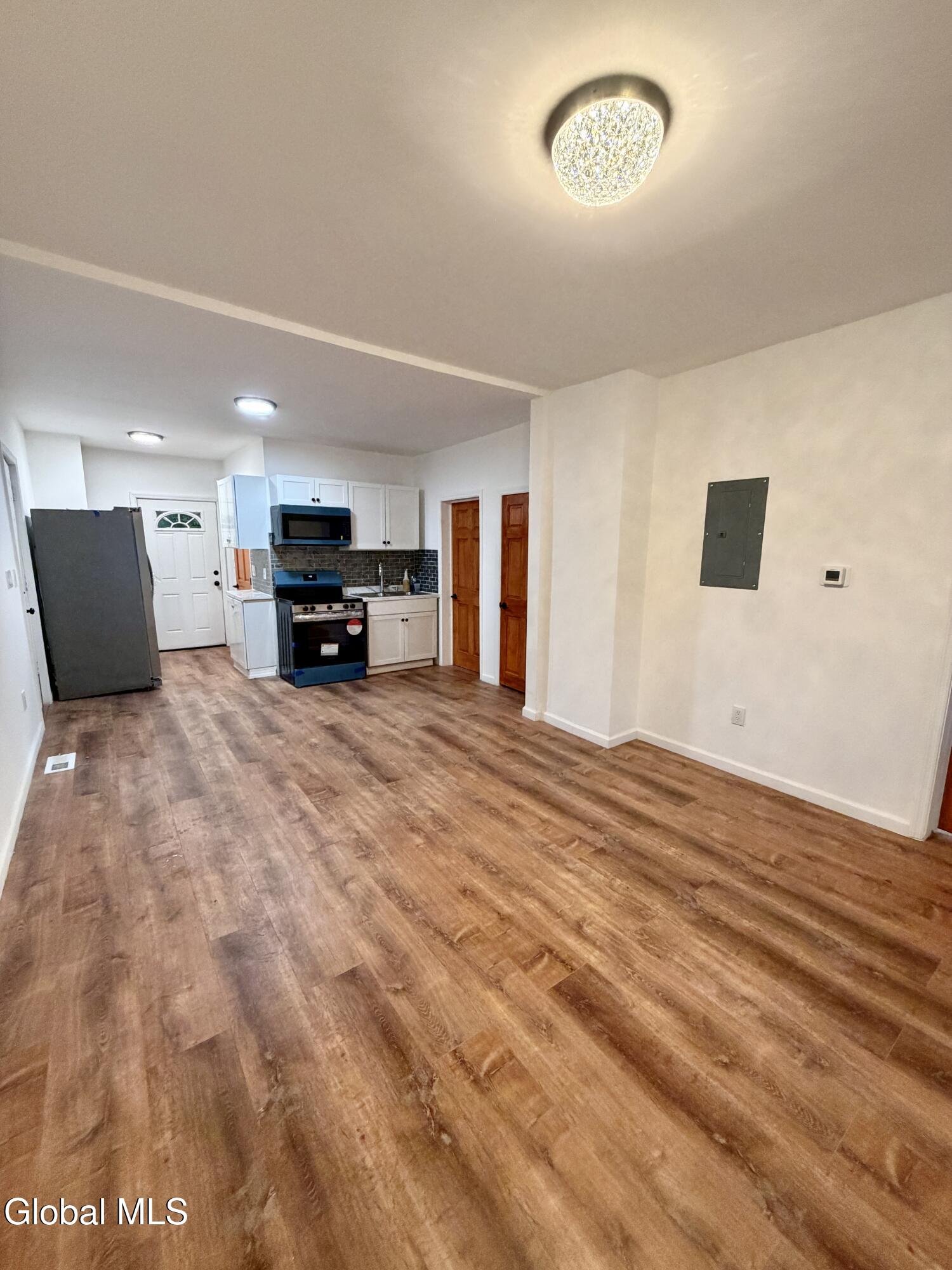 721 Cutler Street Schenectady NY 12303