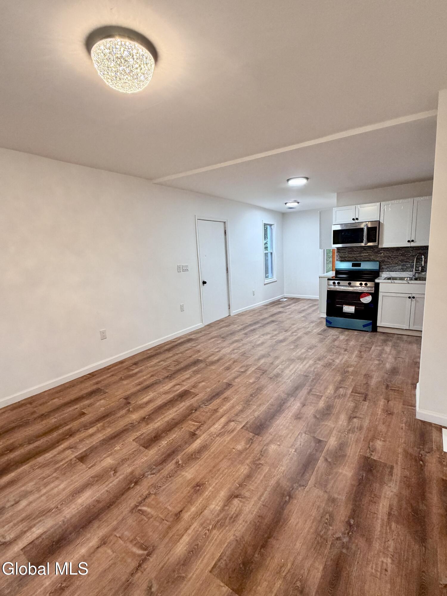 721 Cutler Street Schenectady NY 12303