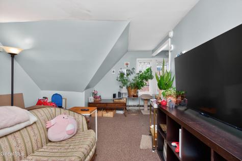 52 N Allen Street Albany NY 12203