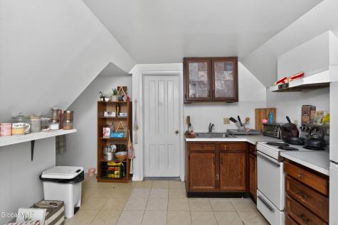 52 N Allen Street Albany NY 12203