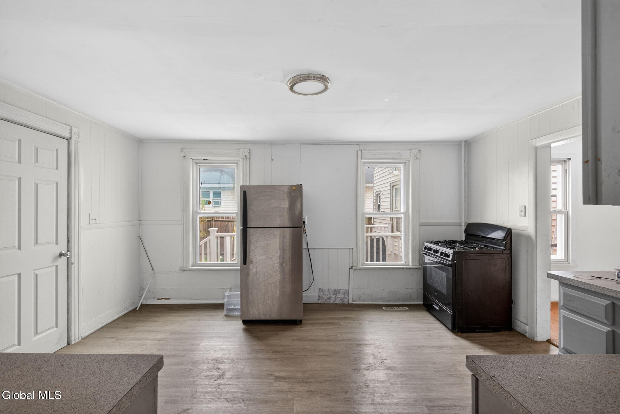 1325 6th Avenue Schenectady NY 12303