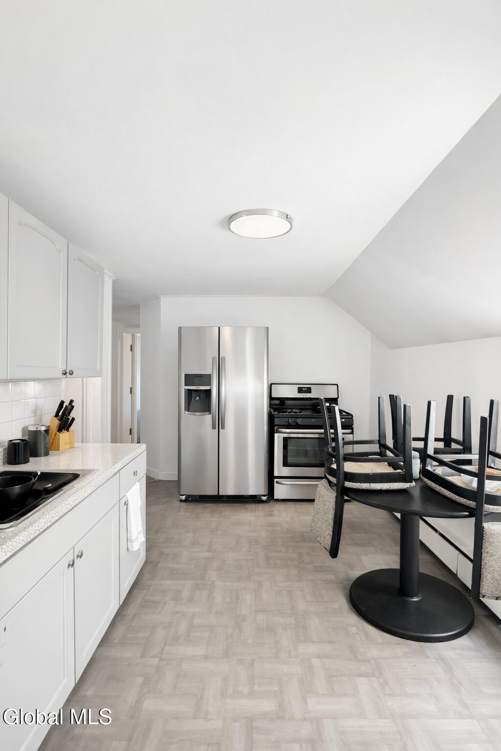 1325 6th Avenue Schenectady NY 12303