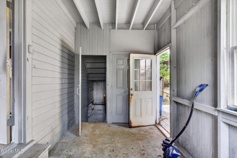 1325 6th Avenue Schenectady NY 12303