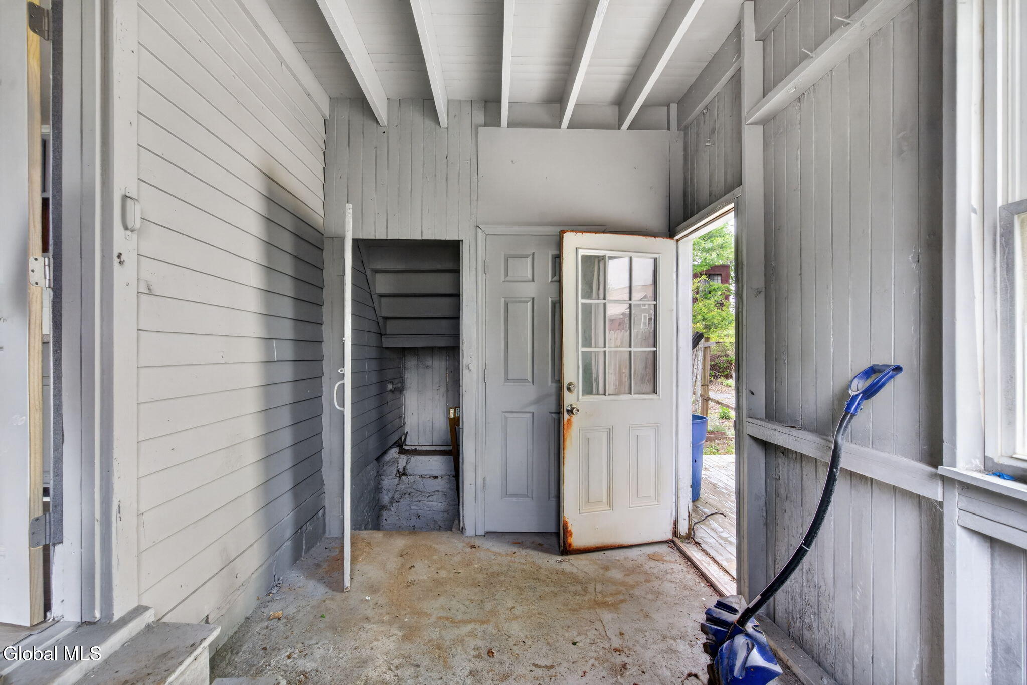 1325 6th Avenue Schenectady NY 12303