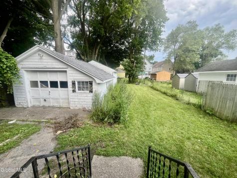 313 Perry Street Schenectady NY 12306