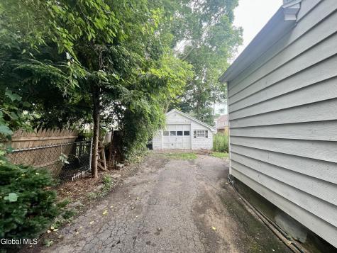 313 Perry Street Schenectady NY 12306