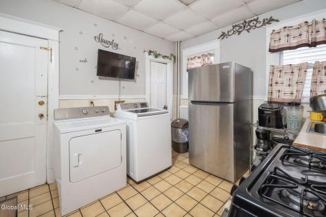 85 S Pine Avenue Albany NY 12208