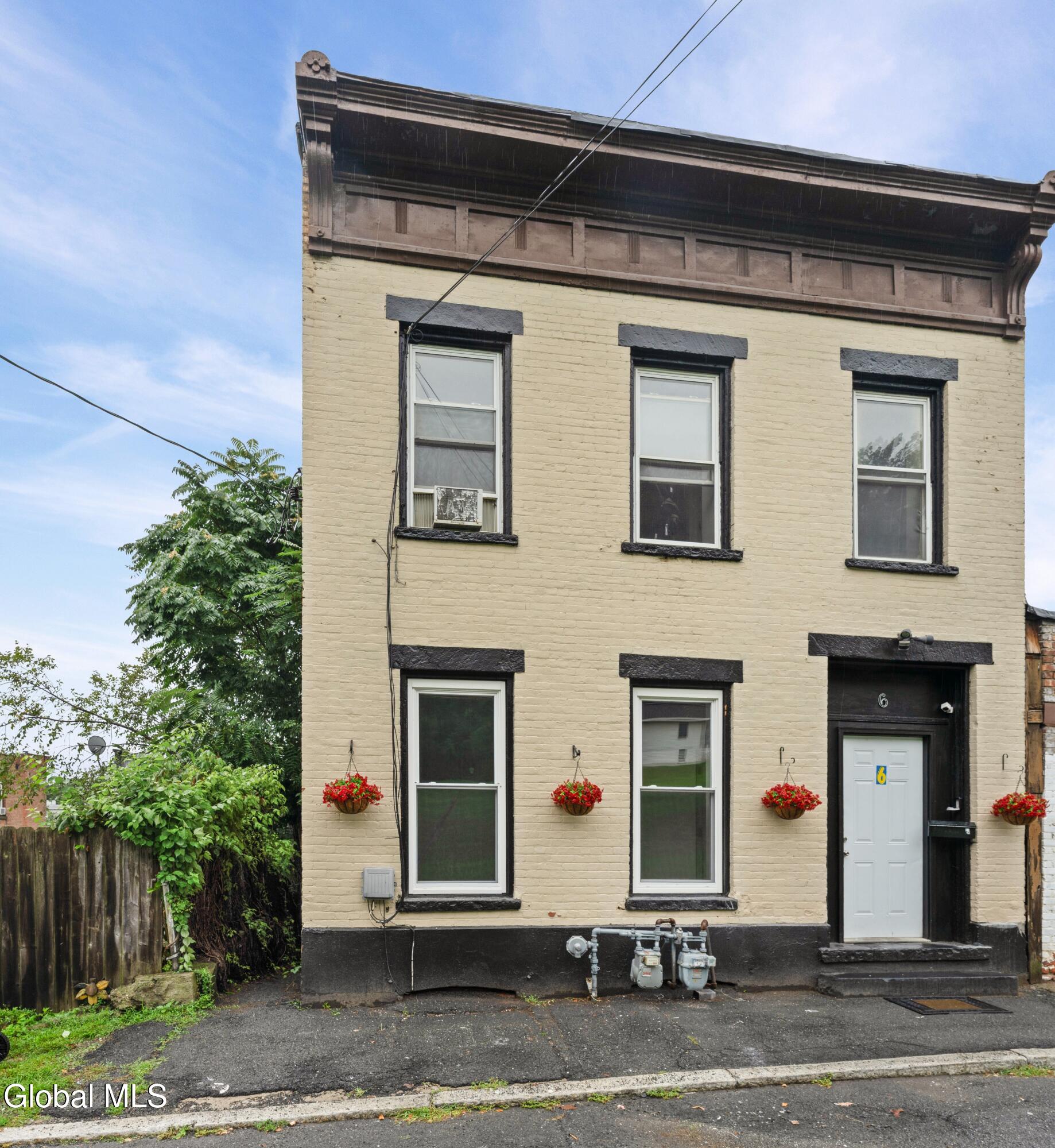 6 St Marys Avenue Troy NY 12180