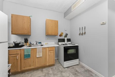 6 St Marys Avenue Troy NY 12180