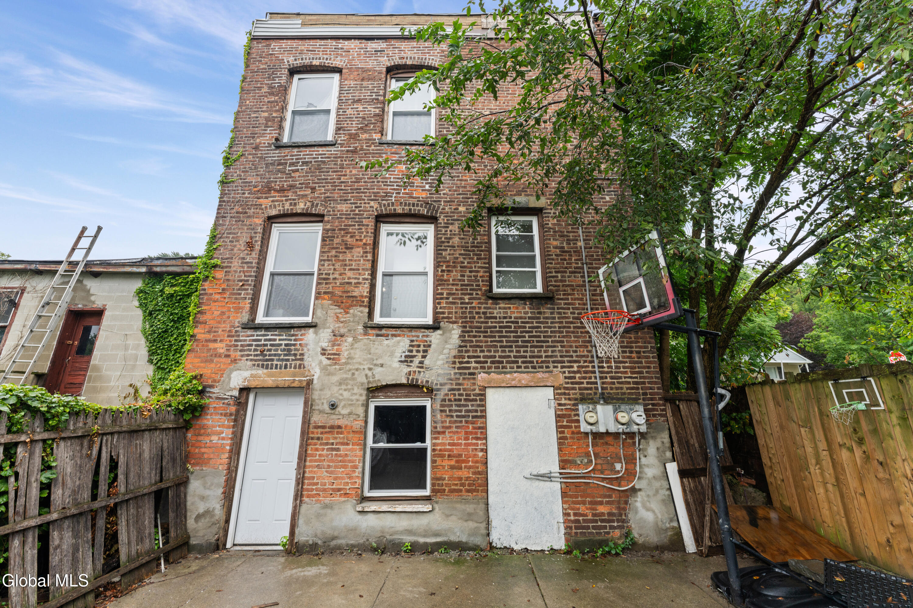 6 St Marys Avenue Troy NY 12180