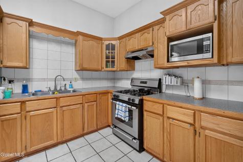 1099 Ny-32 Stillwater NY 12170