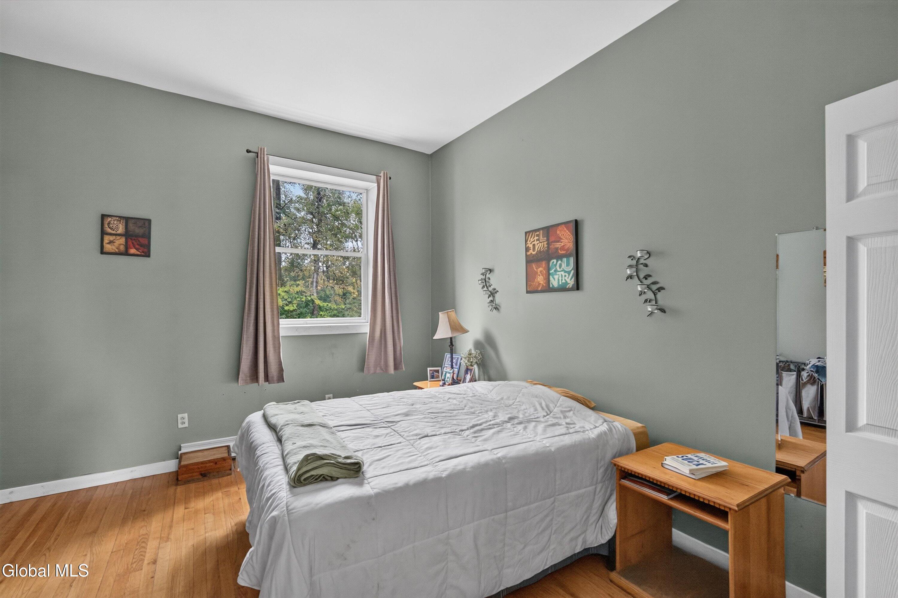 1099 Ny-32 Stillwater NY 12170