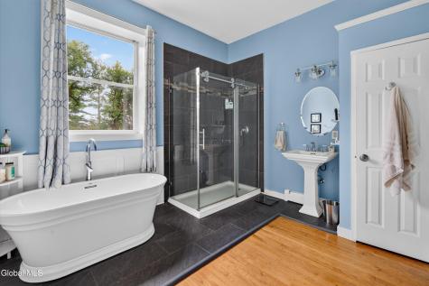 1099 Ny-32 Stillwater NY 12170