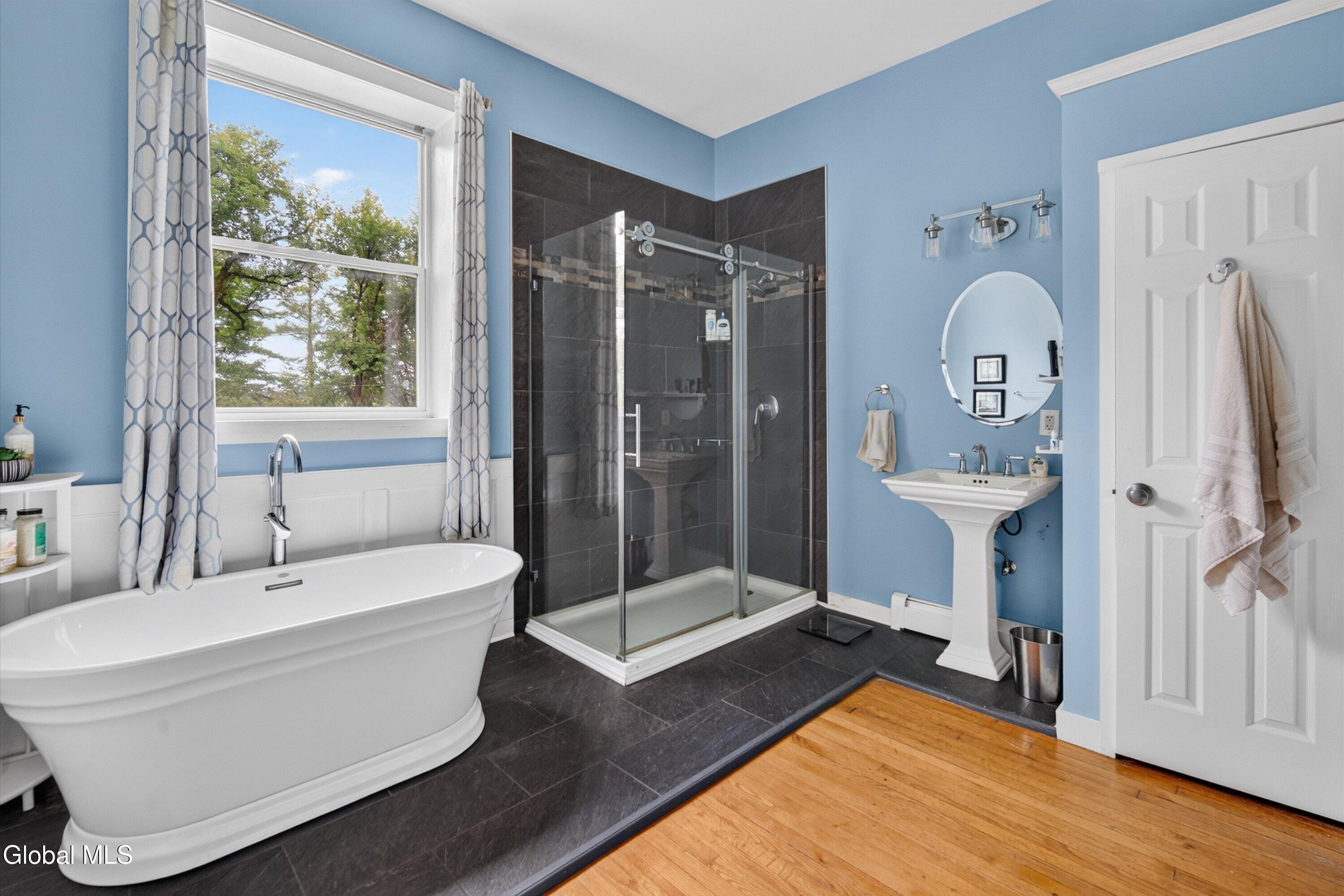 1099 Ny-32 Stillwater NY 12170
