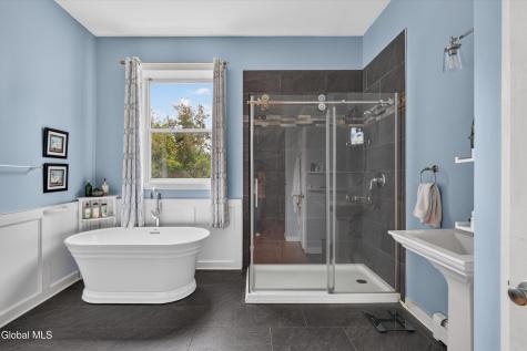 1099 Ny-32 Stillwater NY 12170
