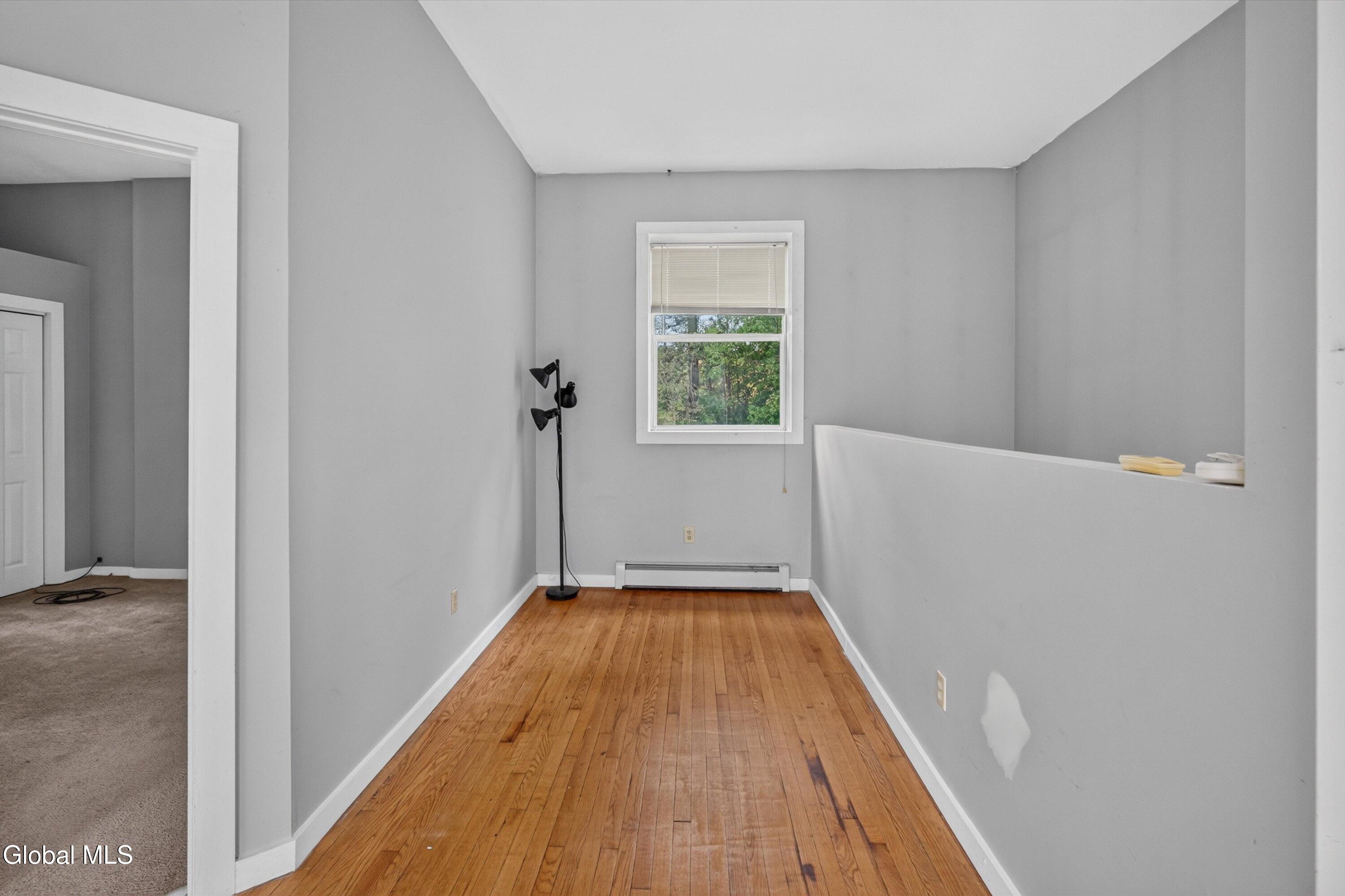 1099 Ny-32 Stillwater NY 12170