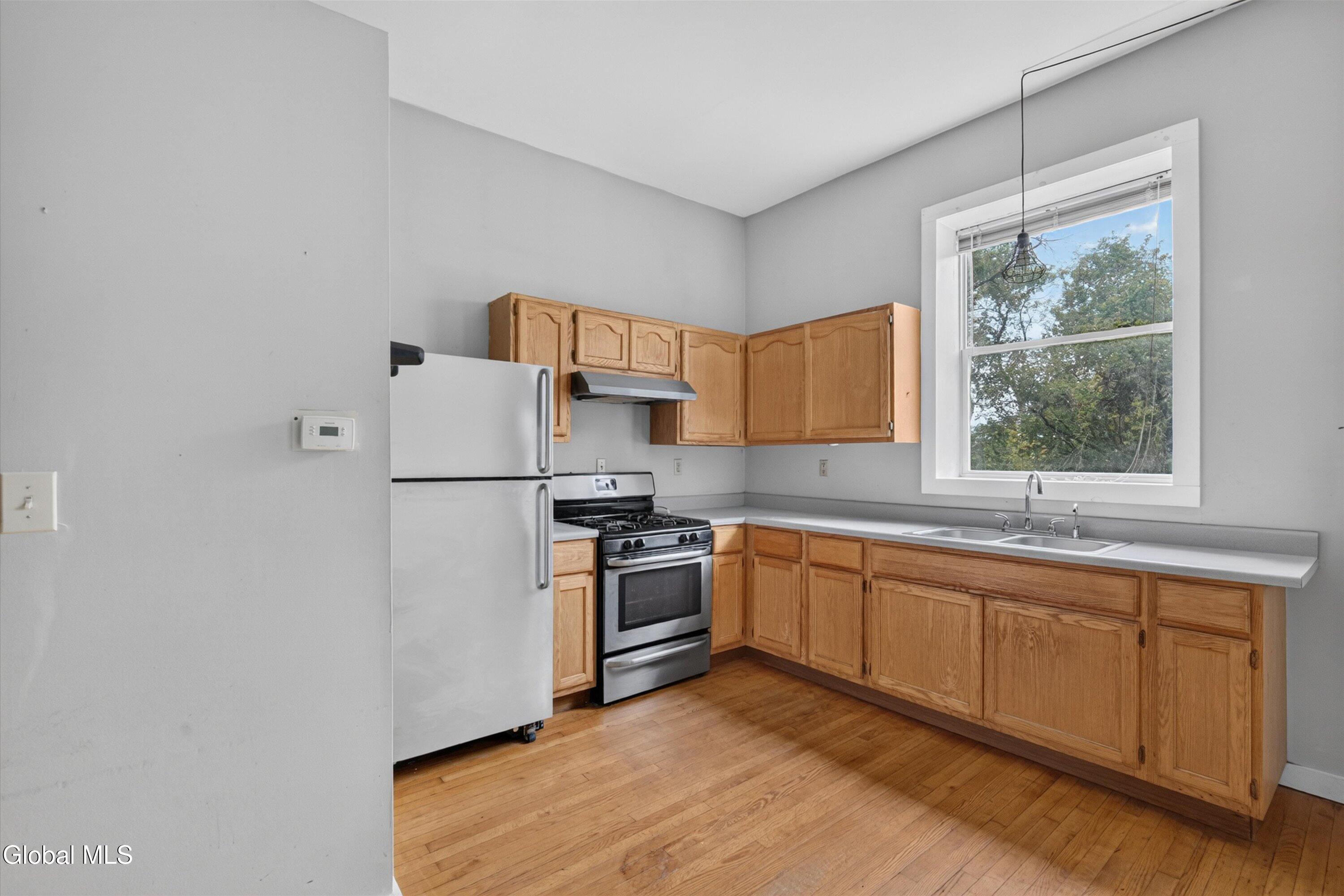 1099 Ny-32 Stillwater NY 12170
